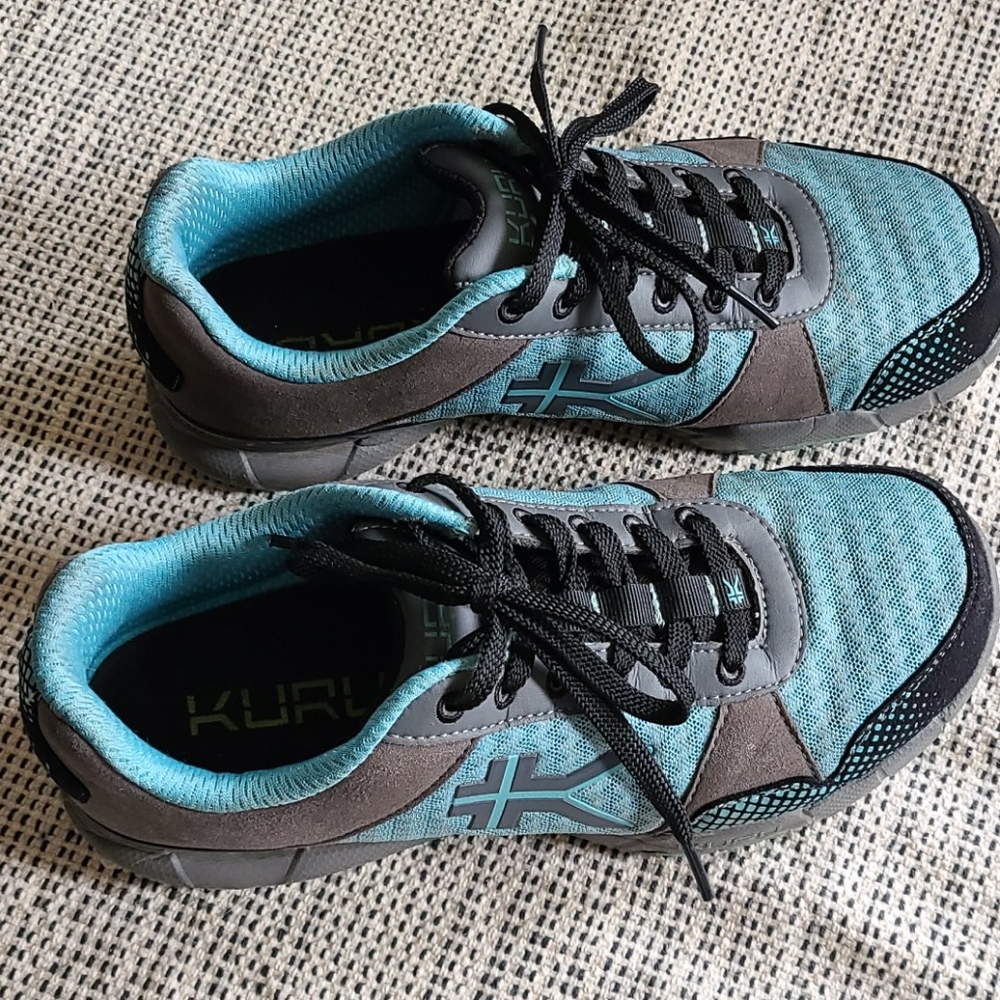 KURU athletic shoes 8W